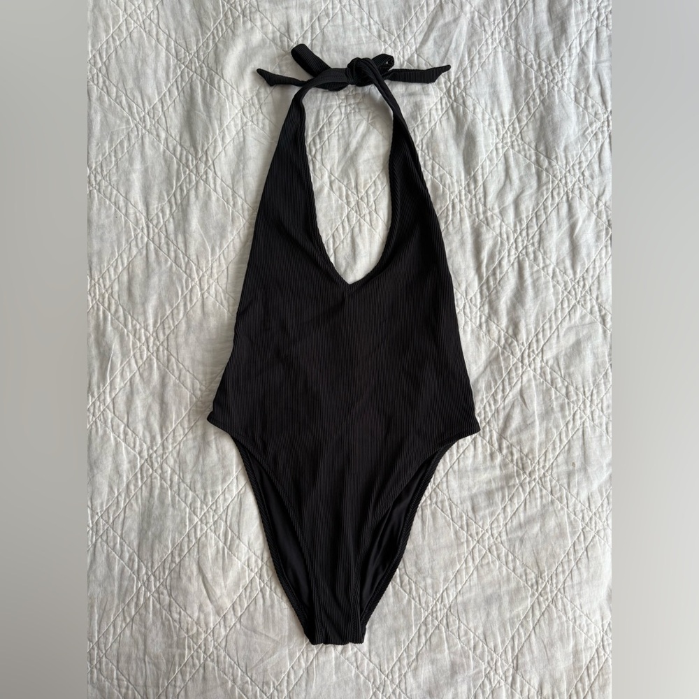 Aerie Black Ribbed Halter One-Piece Swimsuit, size Medium